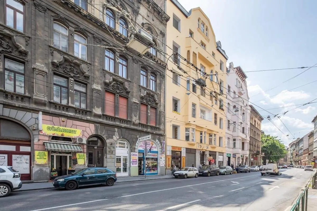 Central - New - Aircon - Comfy Budapest Hungary